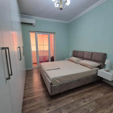 Apartment Sunflower Tirana, Us Embassy Area *