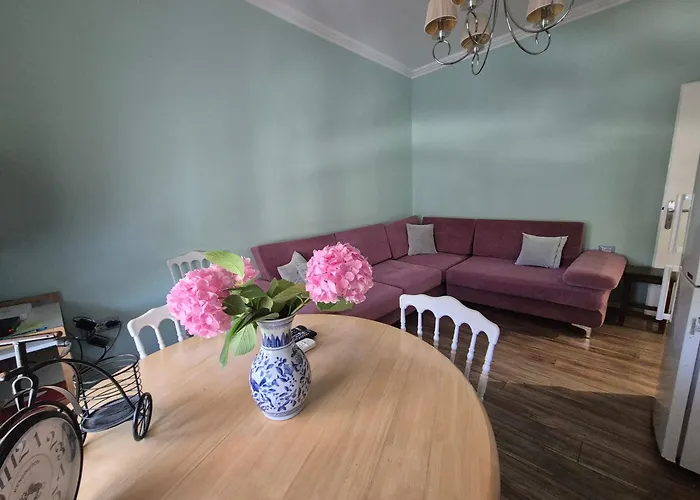 Sunflower Tirana, Us Embassy Area Appartamento *